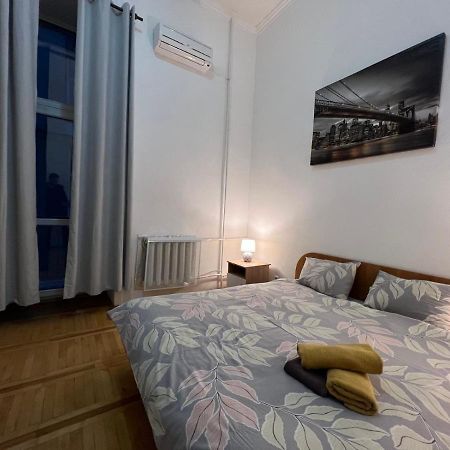 Apartment In The Historic Center Київ Екстер'єр фото