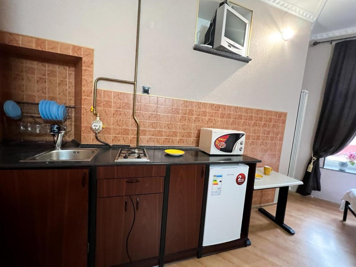 Apartment In The Historic Center Київ Екстер'єр фото