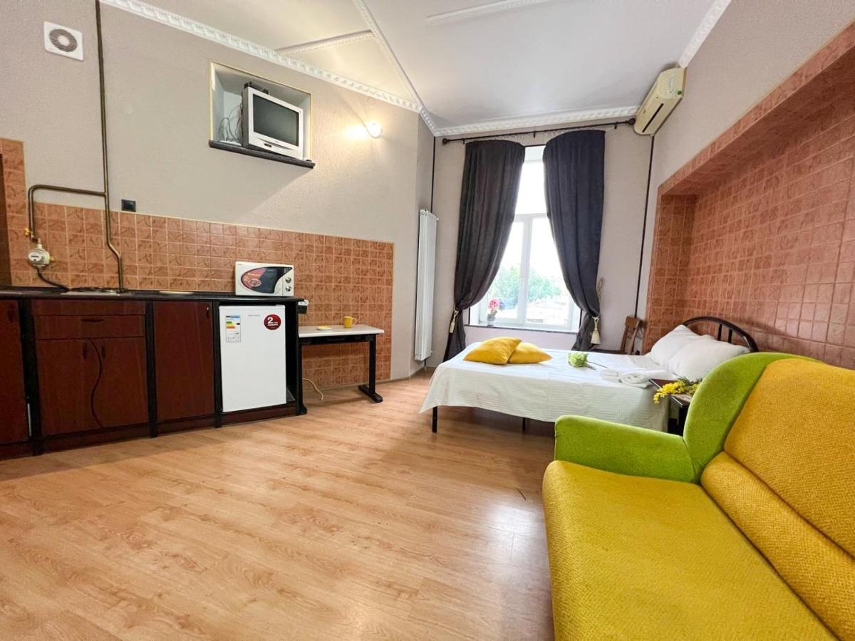 Apartment In The Historic Center Київ Екстер'єр фото